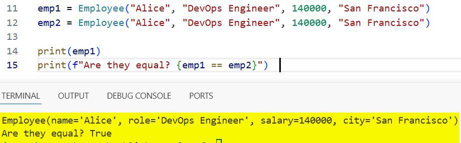 differences between a normal class and a dataclass